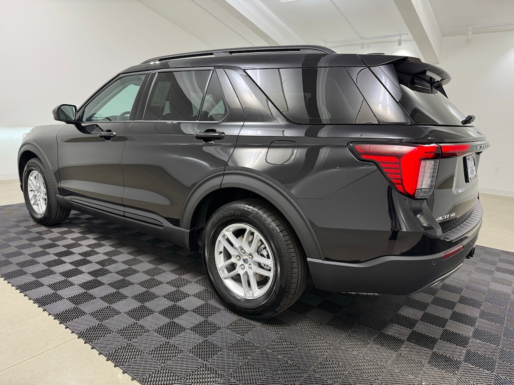 New 2026 Ford Explorer Active SUV