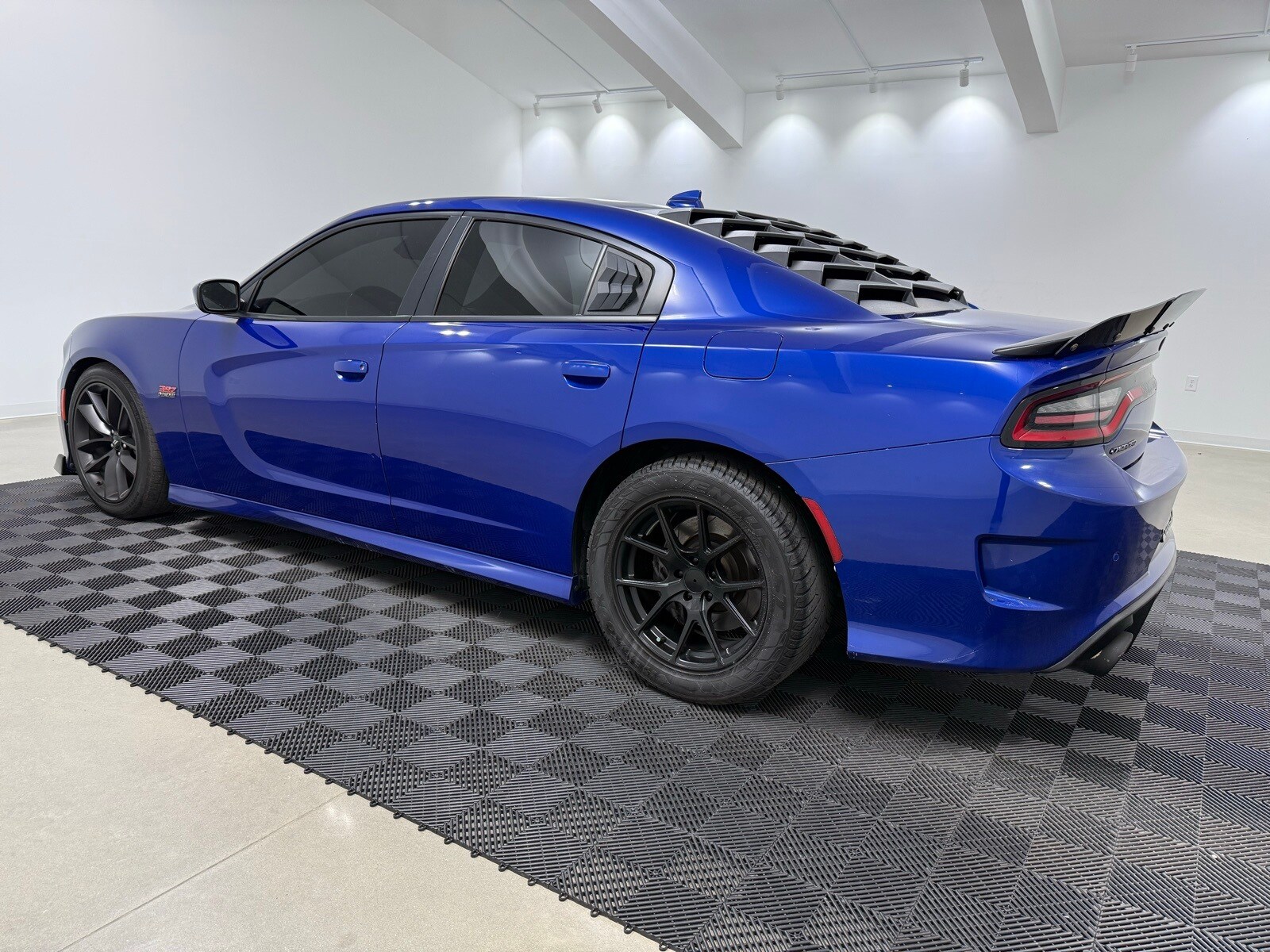 2019 Dodge Charger R/T Scat Pack photo 4