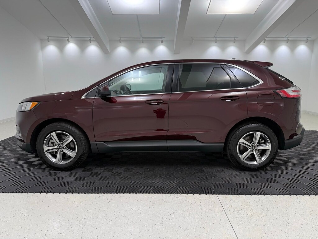 Used 2024 Ford Edge SEL SUV