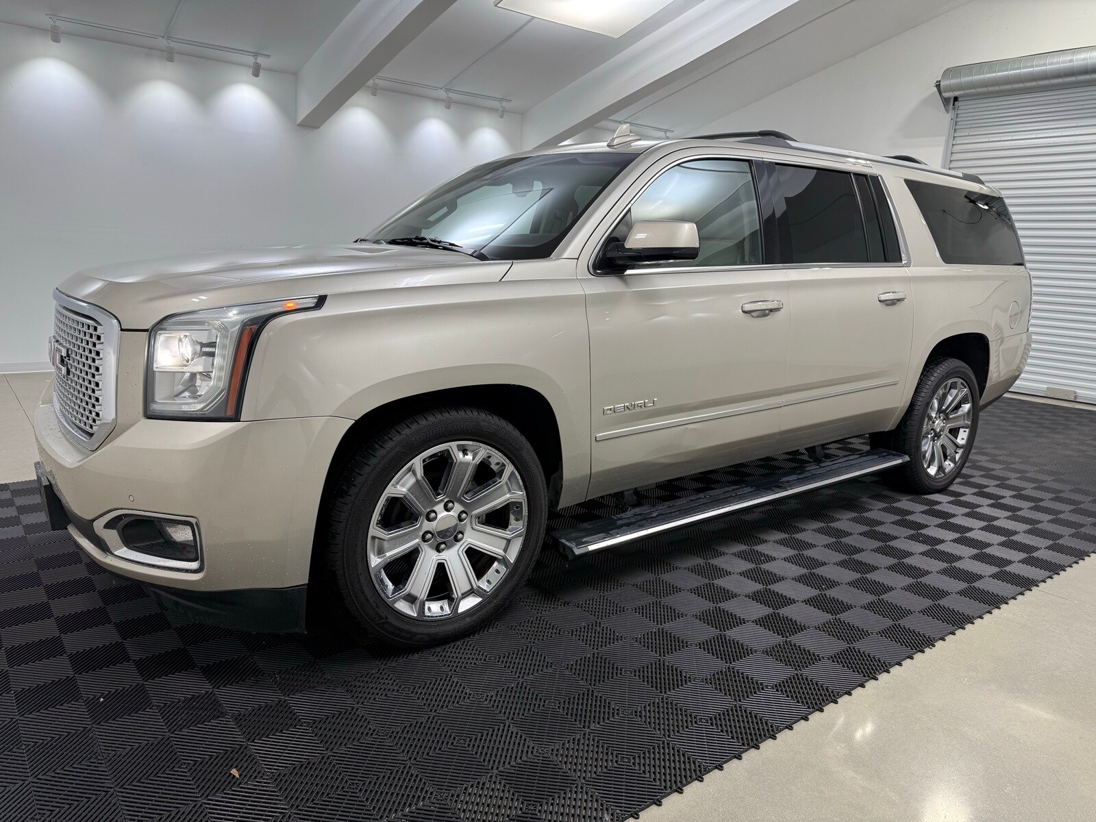 2016 Gmc Yukon XL Denali photo 3
