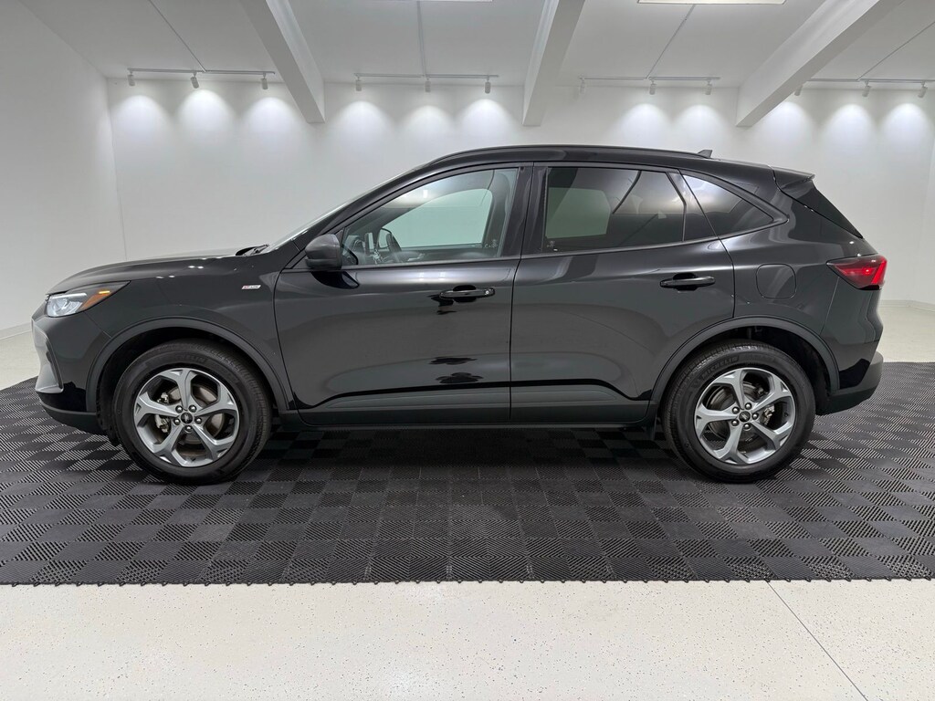 Used 2025 Ford Escape ST-Line SUV