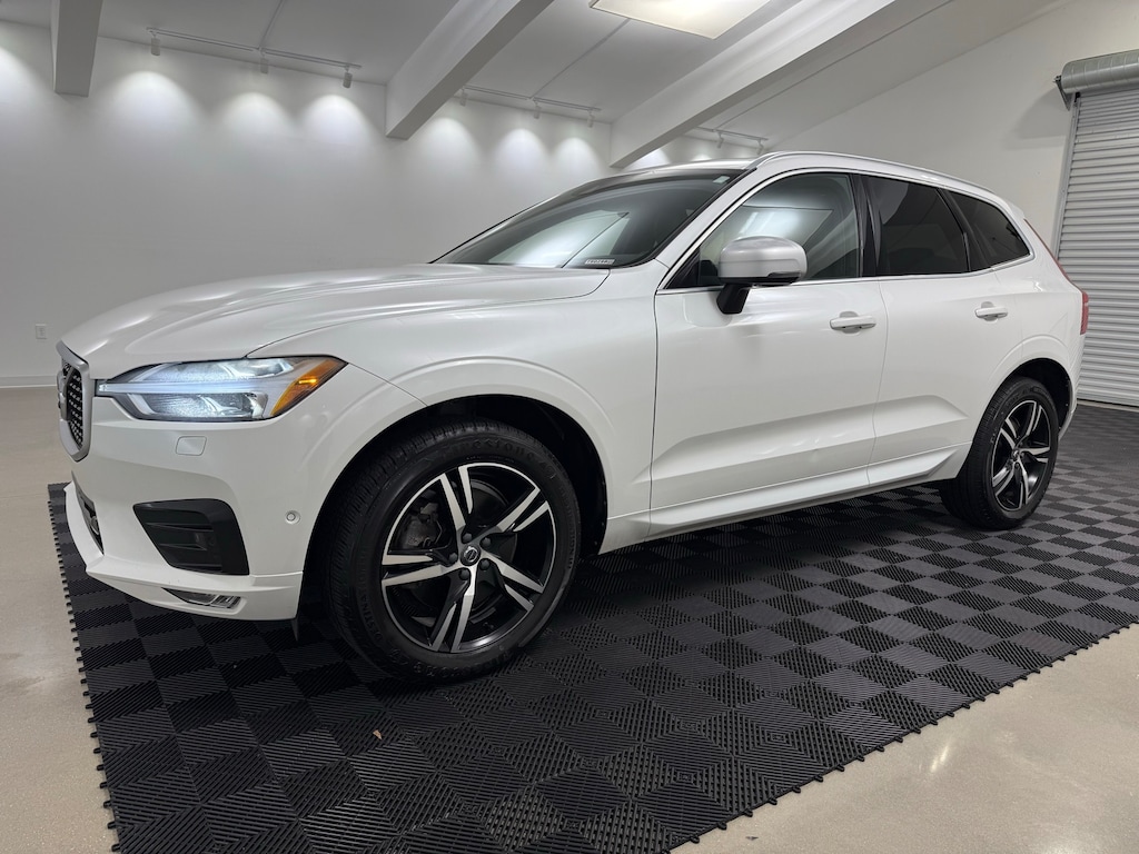 Used 2018 Volvo XC60 T6 R-Design SUV