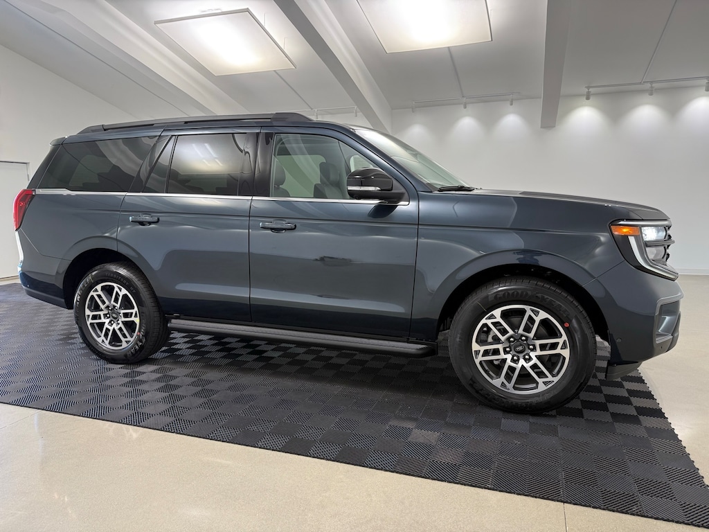 New 2025 Ford Expedition Active SUV