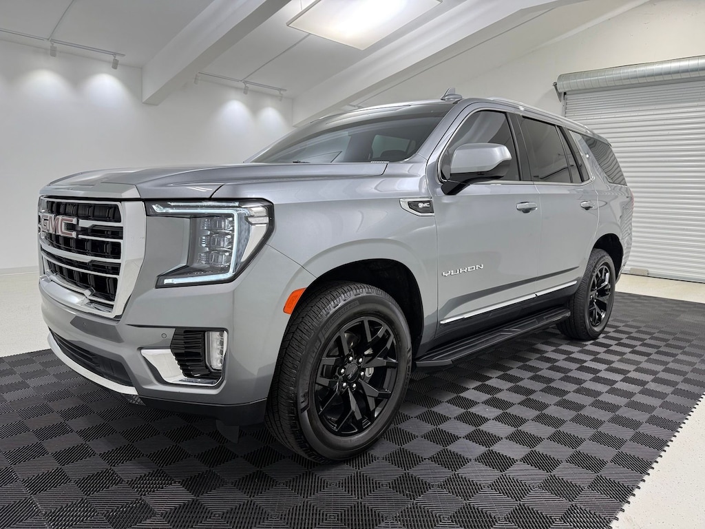 Used 2023 GMC Yukon SLT SUV
