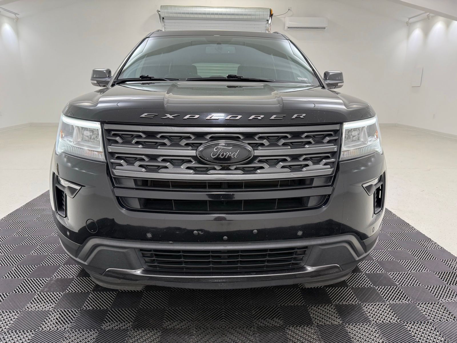 Used 2018 Ford Explorer XLT with VIN 1FM5K8D81JGA41062 for sale in Edgefield, SC