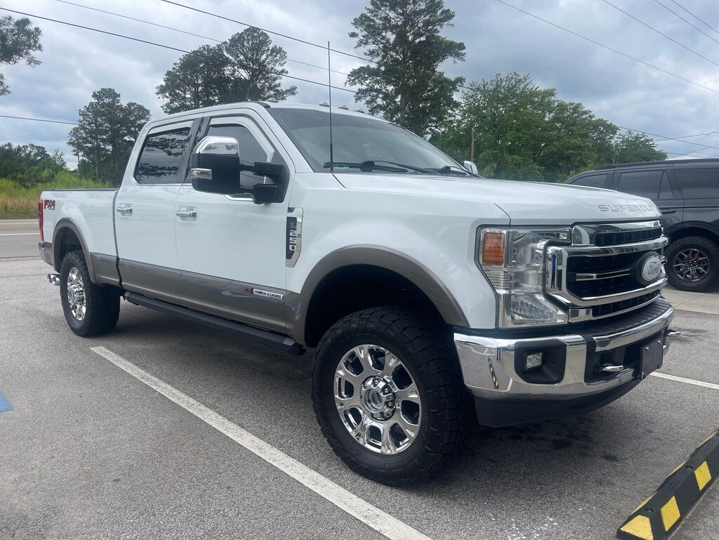Used 2022 Ford F-250SD Lariat Truck
