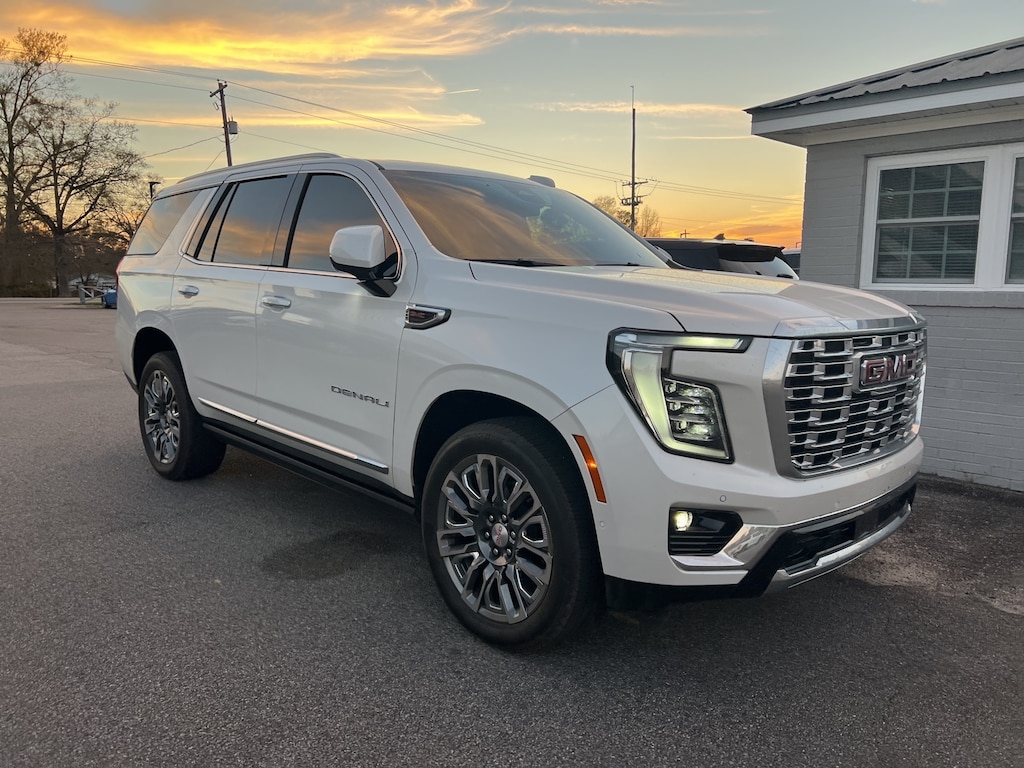 Used 2025 GMC Yukon Denali SUV