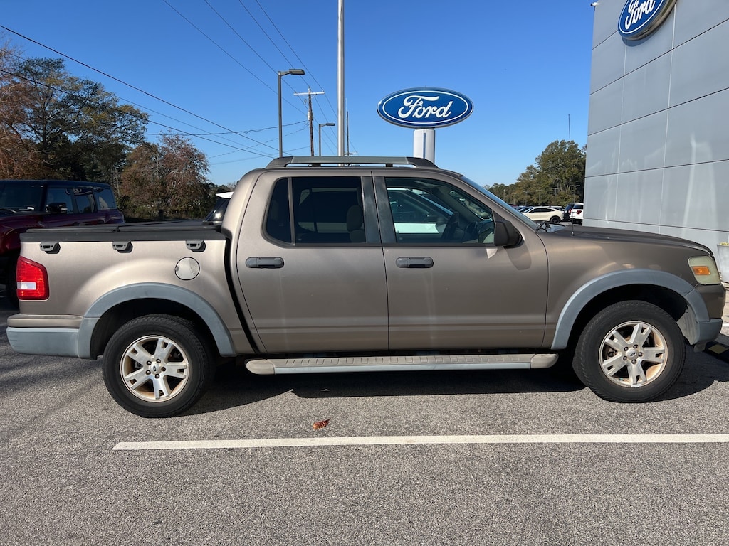 Used 2007 Ford Explorer Sport Trac XLT SUV