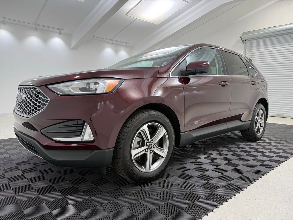 Used 2024 Ford Edge SEL SUV
