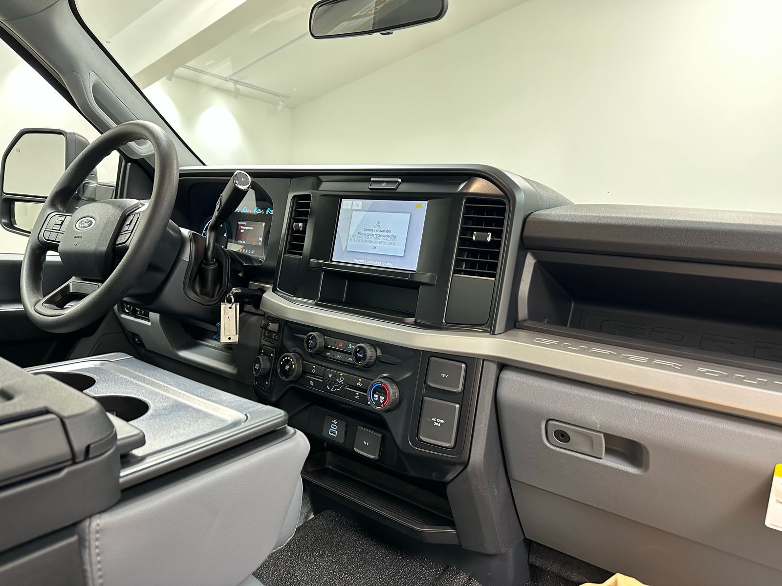 2025 Ford F-350 Super Duty Chassis Cab XL - Photo 15