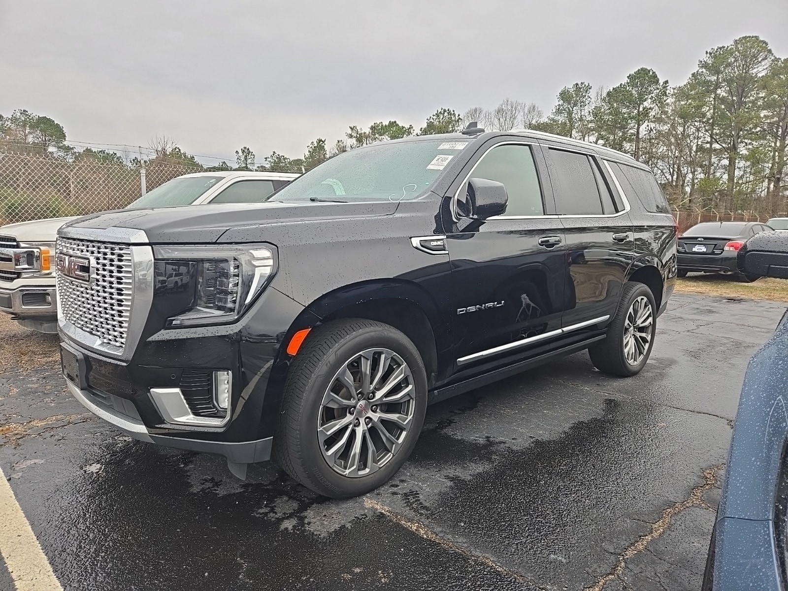 2021 GMC Yukon Denali's photo