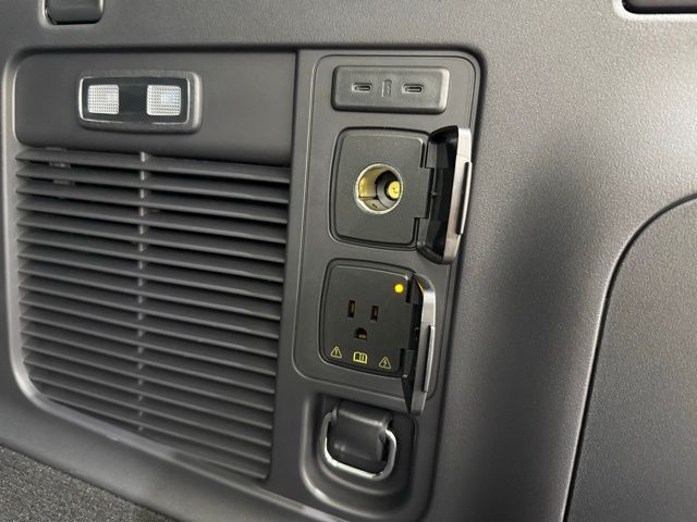2025 Ford Expedition MAX Active - Photo 12