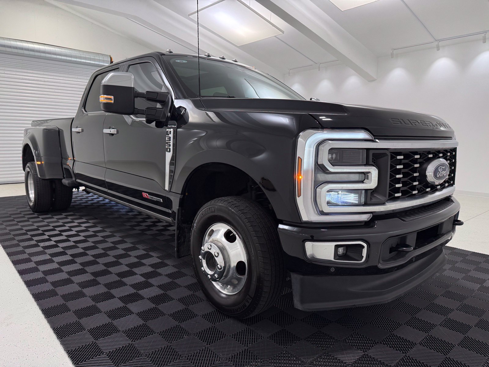  Ford F-350SD