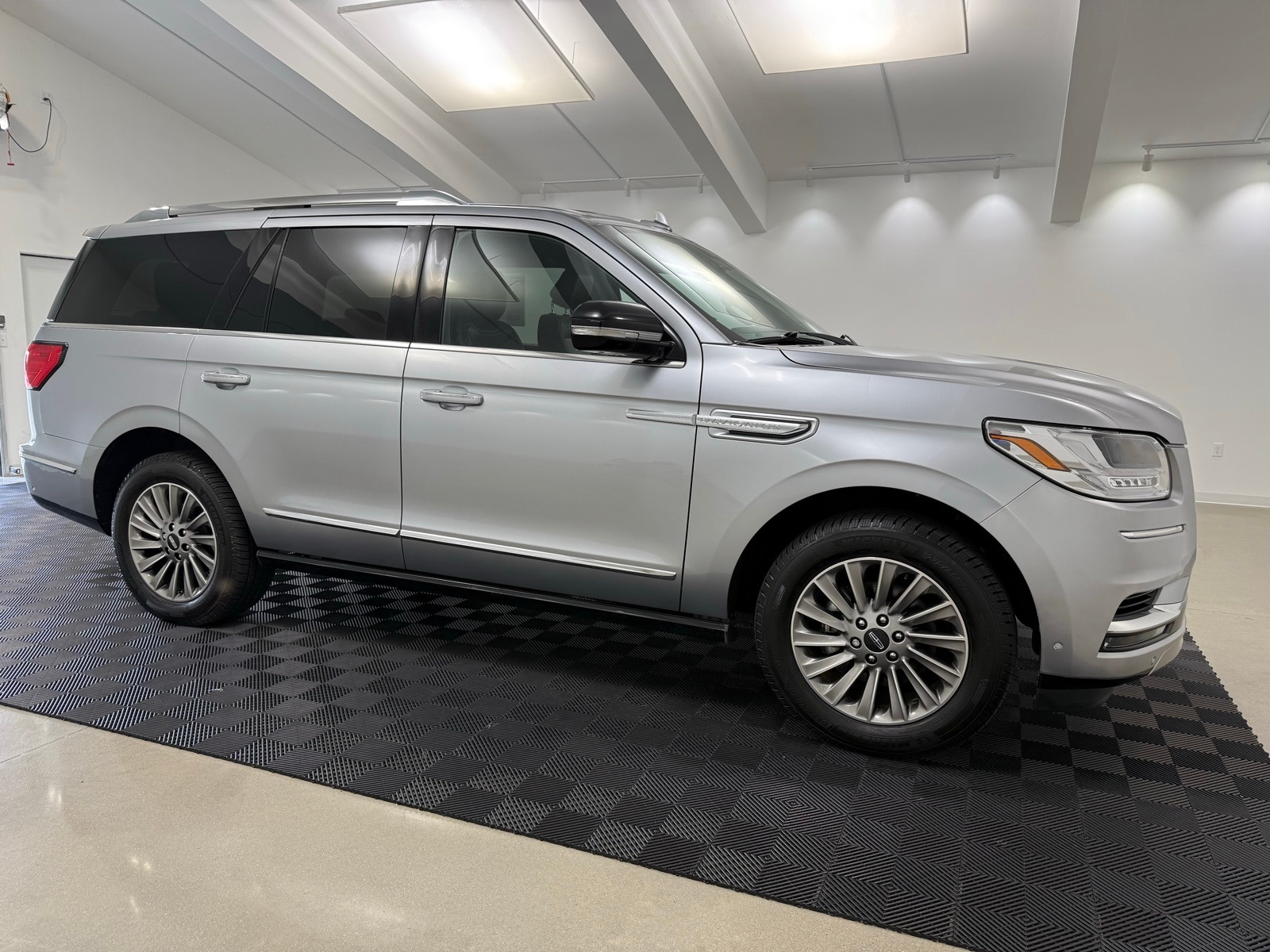 2020 Lincoln Navigator