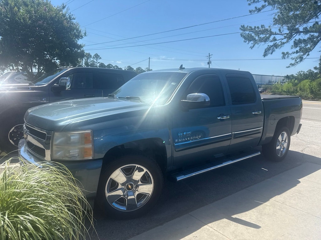 Used 2009 Chevrolet Silverado 1500 LT Truck