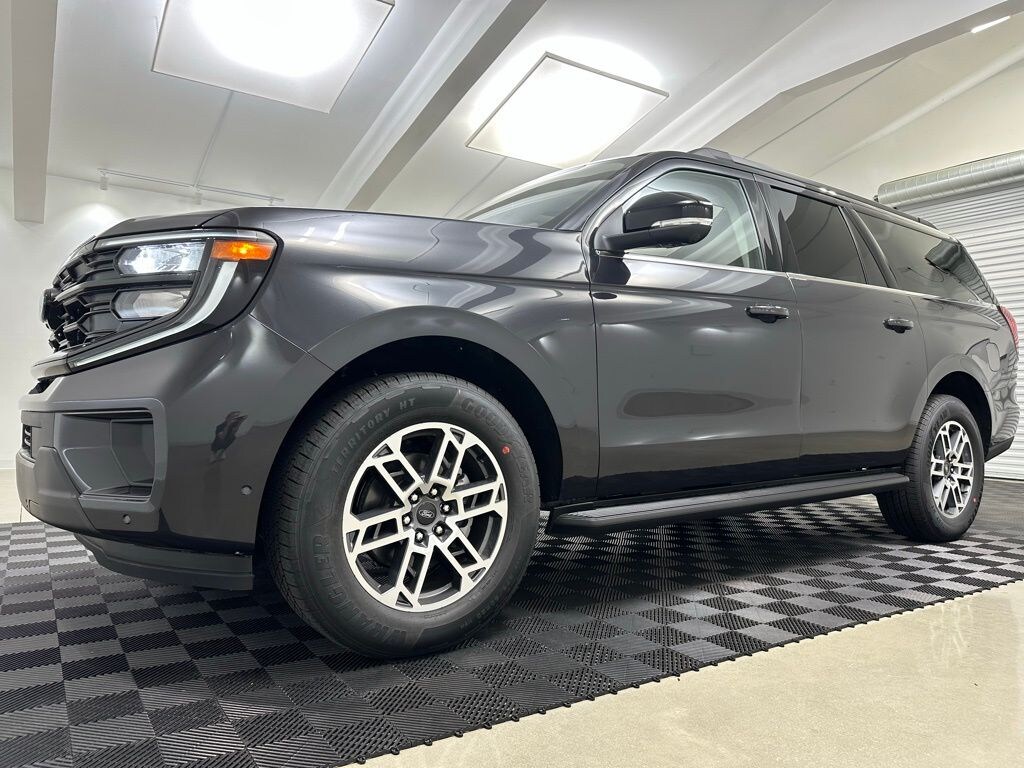 New 2025 Ford Expedition Max Active SUV