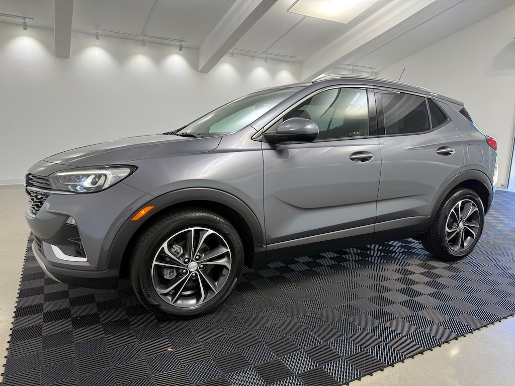 Used 2022 Buick Encore GX Essence SUV