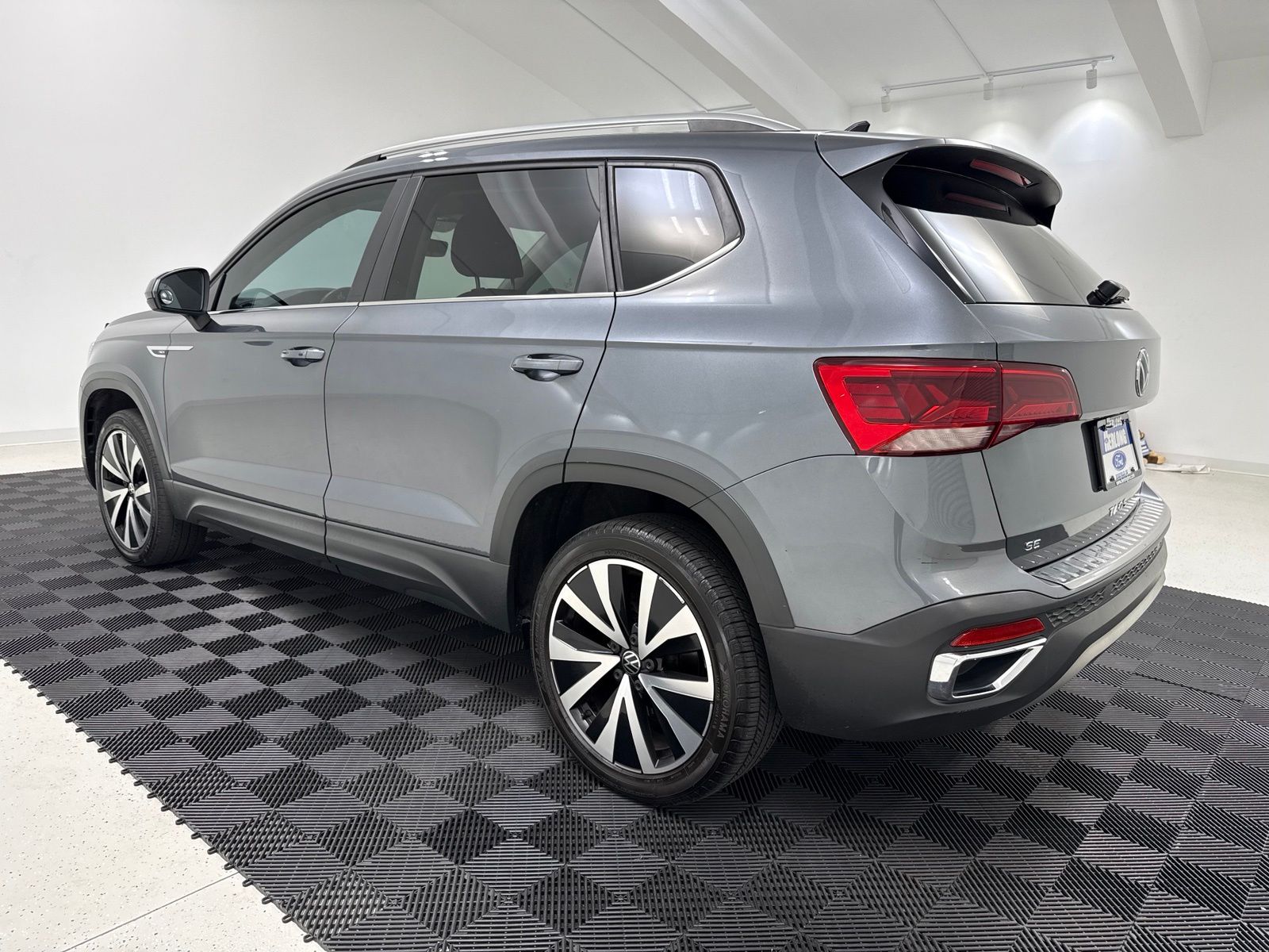 Used 2022 Volkswagen Taos 1.5T SE SUV