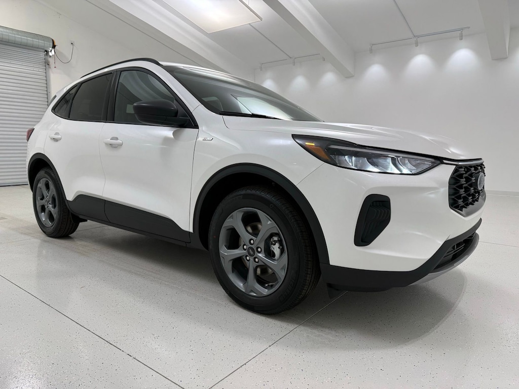 New 2026 Ford Escape ST-Line SUV