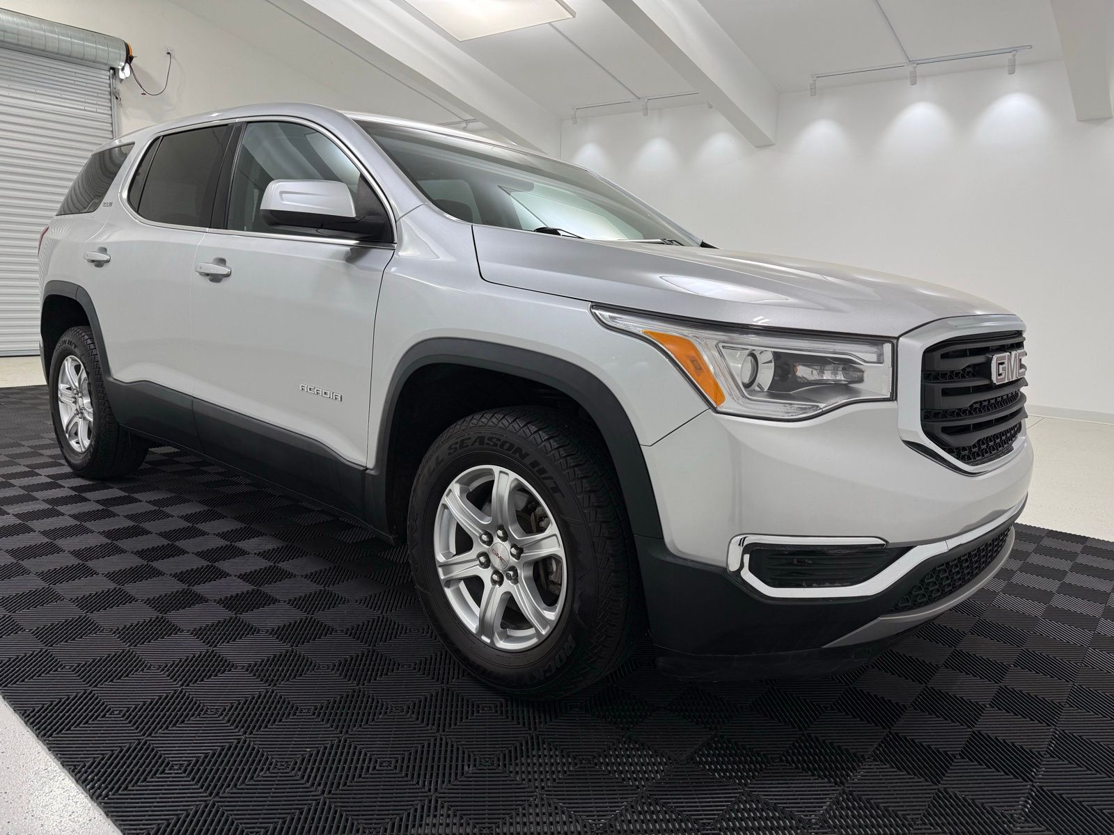 2019 GMC Acadia
