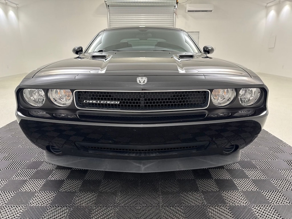 Used 2010 Dodge Challenger SE Coupe