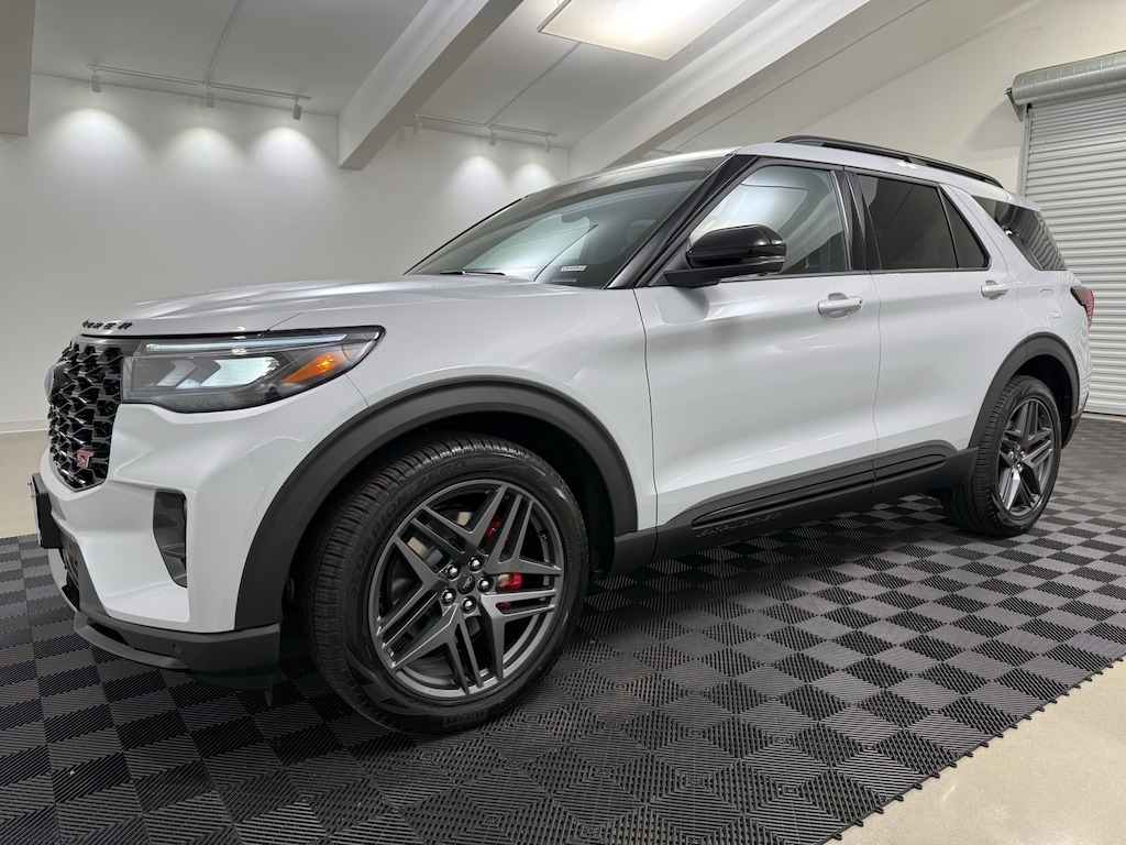 New 2026 Ford Explorer ST SUV