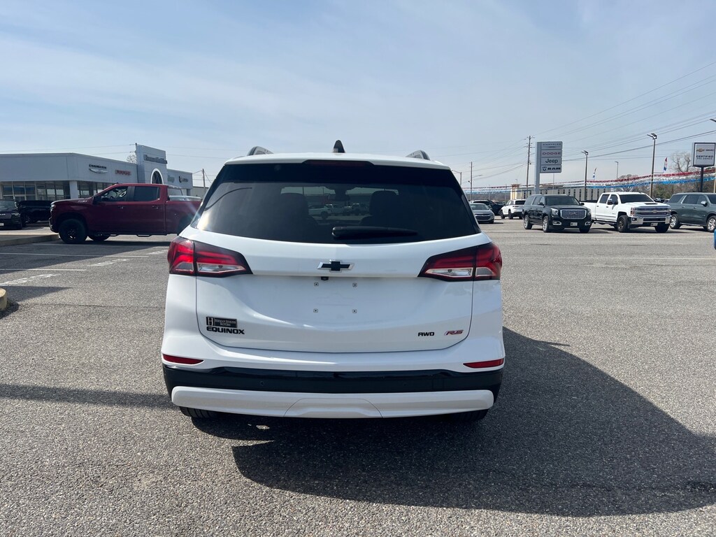 Used 2024 Chevrolet Equinox RS SUV