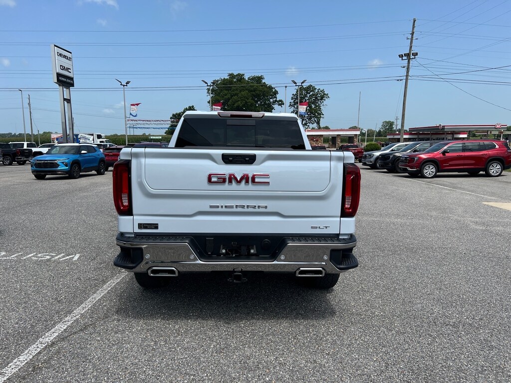 New 2026 GMC Sierra 1500 SLT Truck
