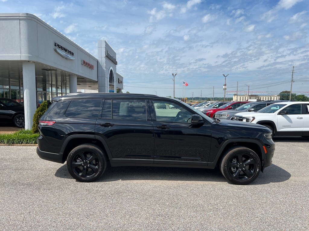 Used 2024 Jeep Grand Cherokee L Altitude