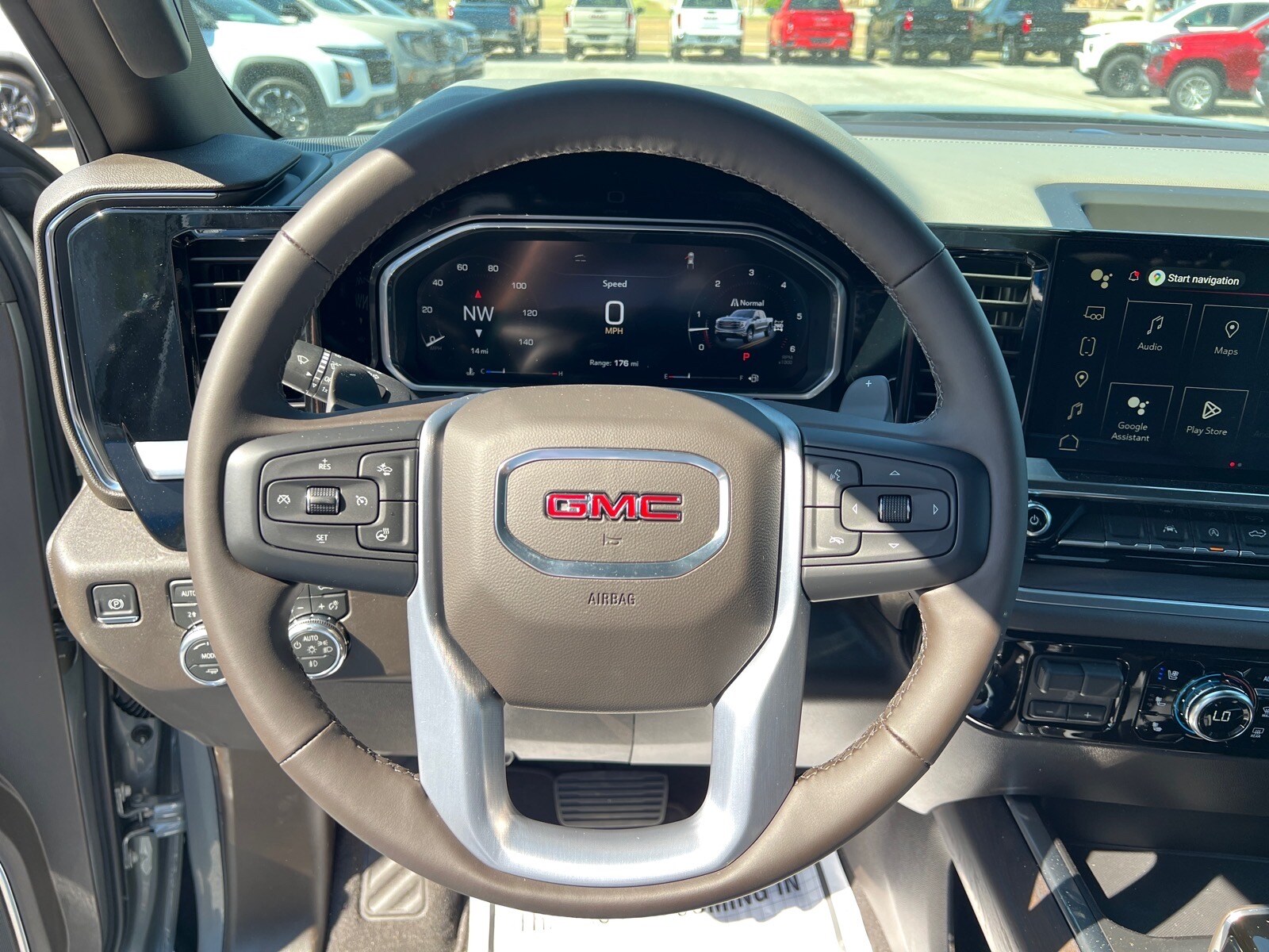 2026 GMC Sierra 1500 SLT - Photo 15