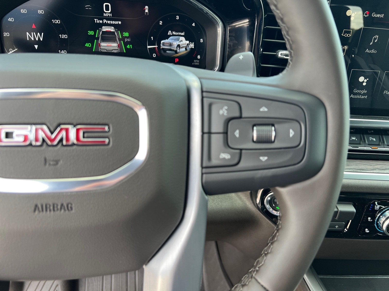 2026 GMC Sierra 1500 SLT - Photo 17