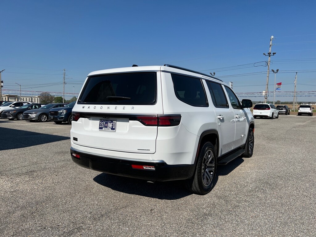 Used 2024 Jeep Wagoneer Series II