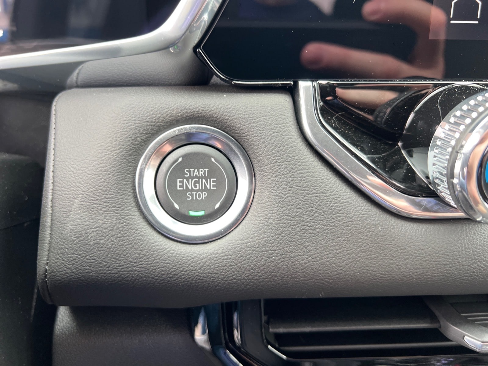 2026 GMC Canyon Elevation - Photo 23