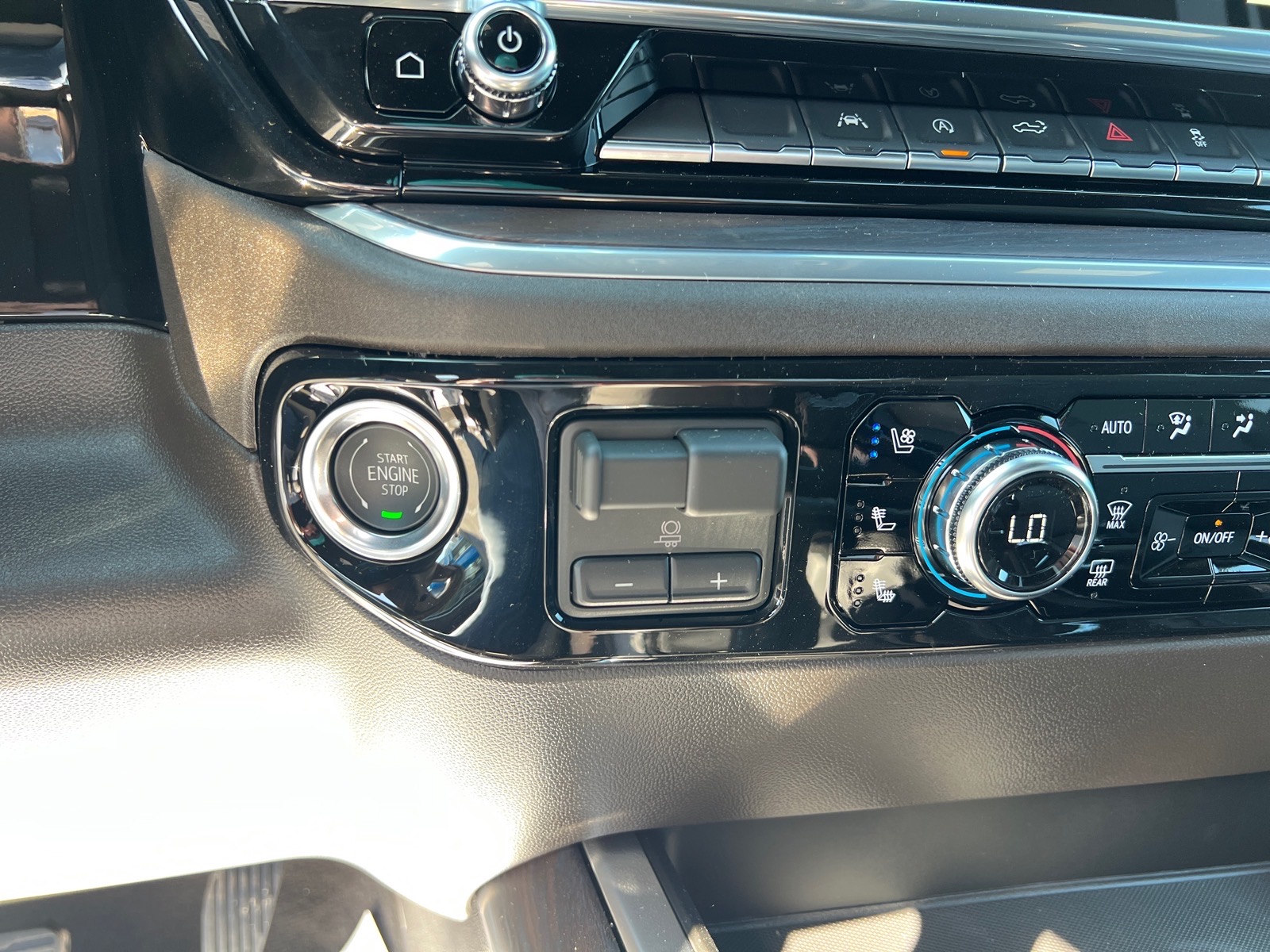 2026 GMC Sierra 1500 SLT - Photo 22