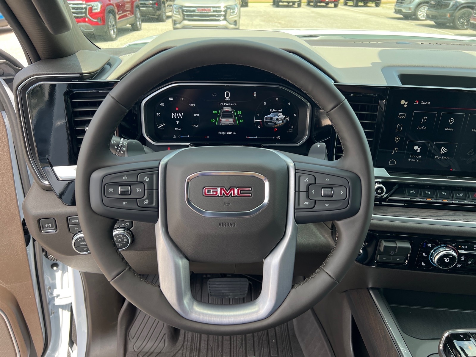 2026 GMC Sierra 1500 SLT - Photo 15