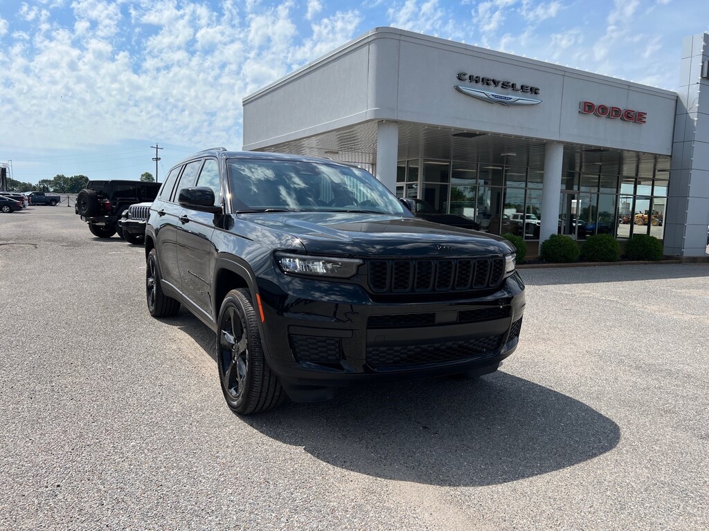 Used 2024 Jeep Grand Cherokee L Altitude