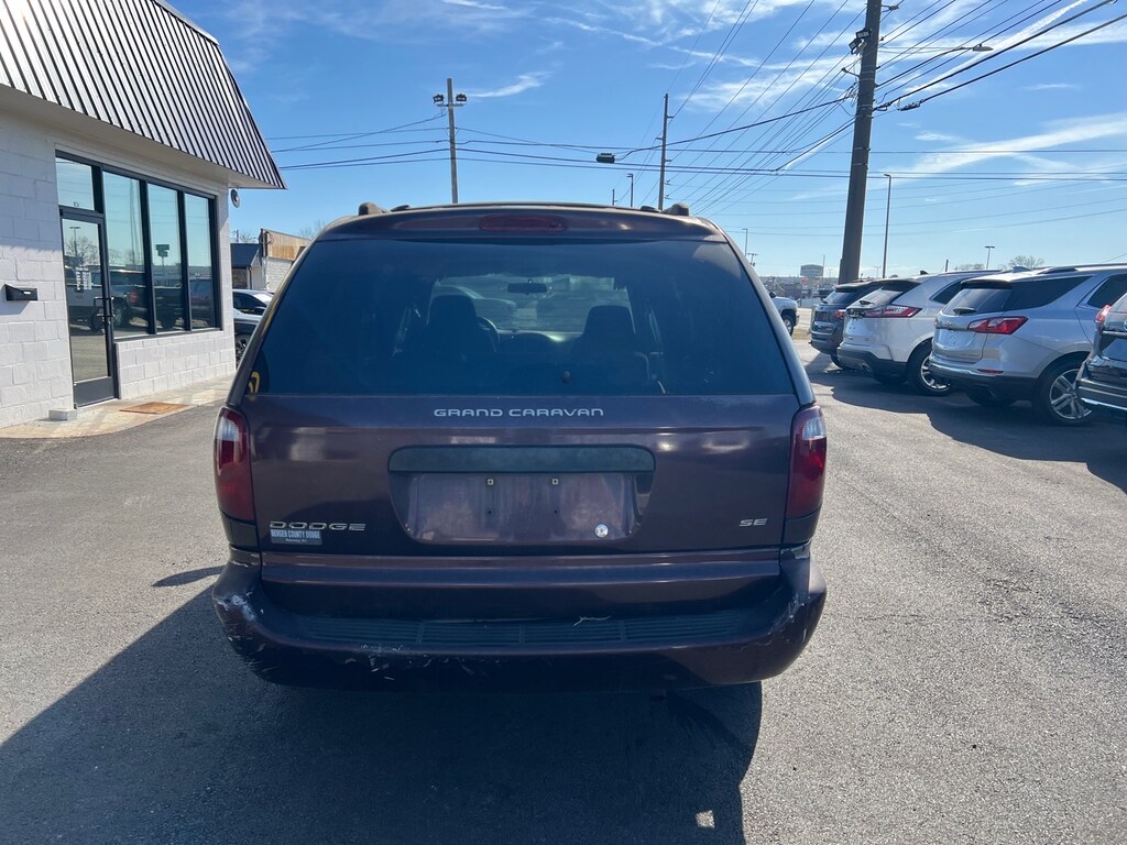 Used 2003 Dodge Caravan SE