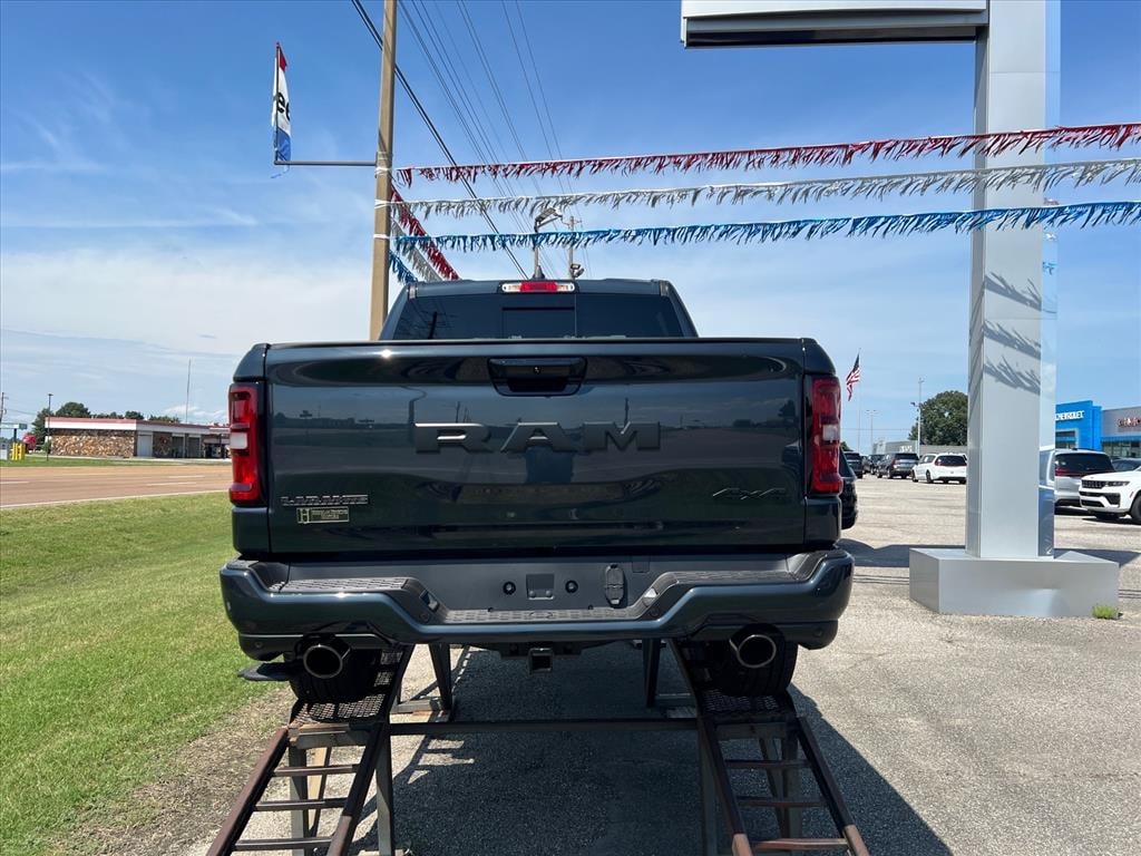 New 2026 Ram 1500 Laramie 4X4 Crew CAB 57 Pickup