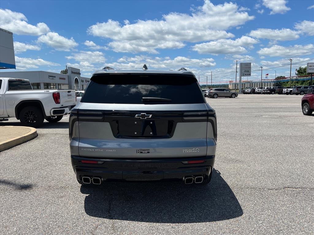 Used 2025 Chevrolet Traverse AWD High Country Sport Utility
