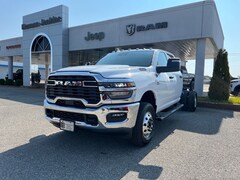 2026 Ram 3500 Chassis Cab TRADESMAN CREW   4X4 60' CA Pickup