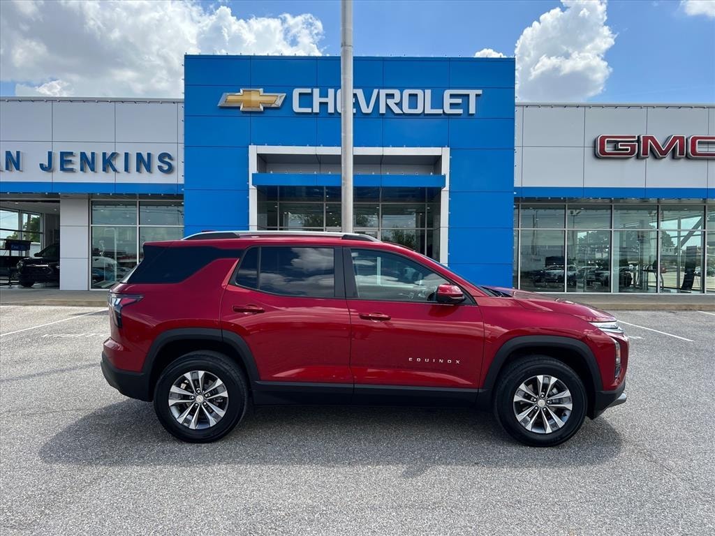 Used 2025 Chevrolet Equinox FWD LT Sport Utility