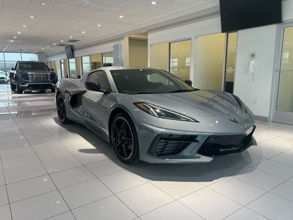 2025 Chevrolet Corvette 2LT