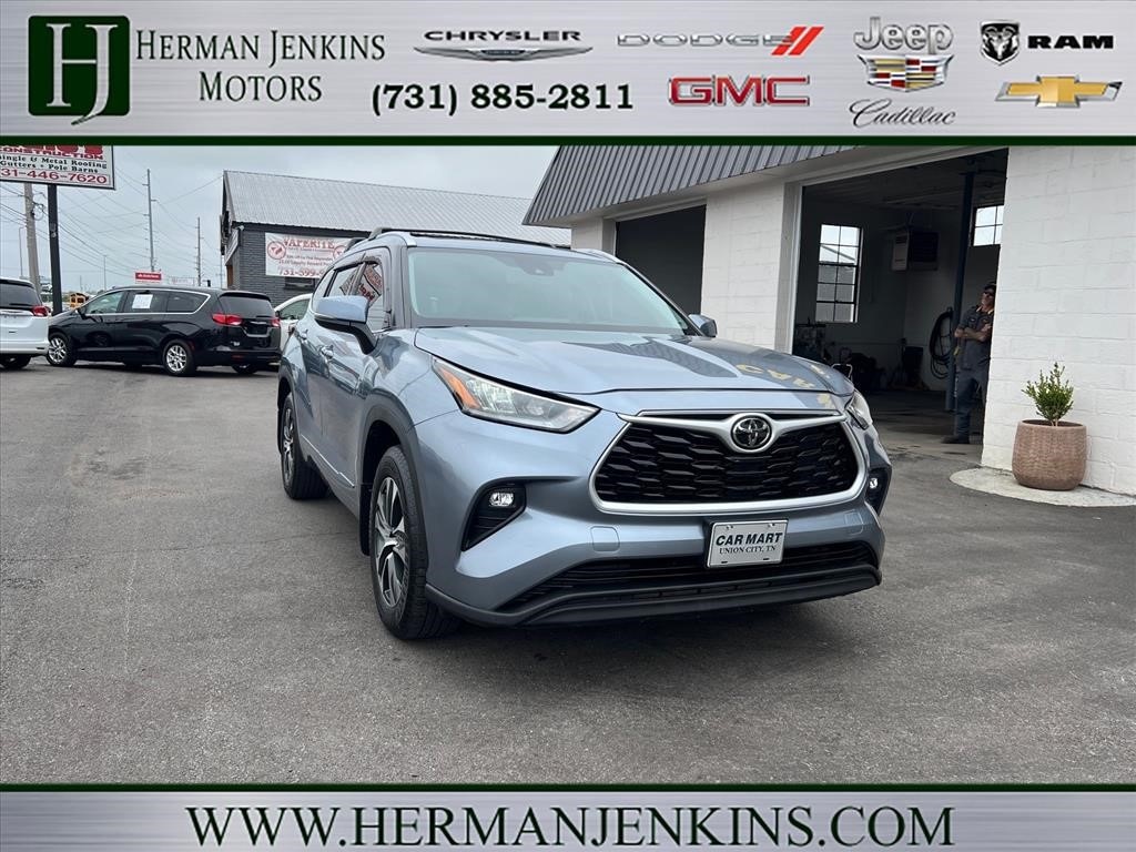 Used 2020 Toyota Highlander XLE Sport Utility