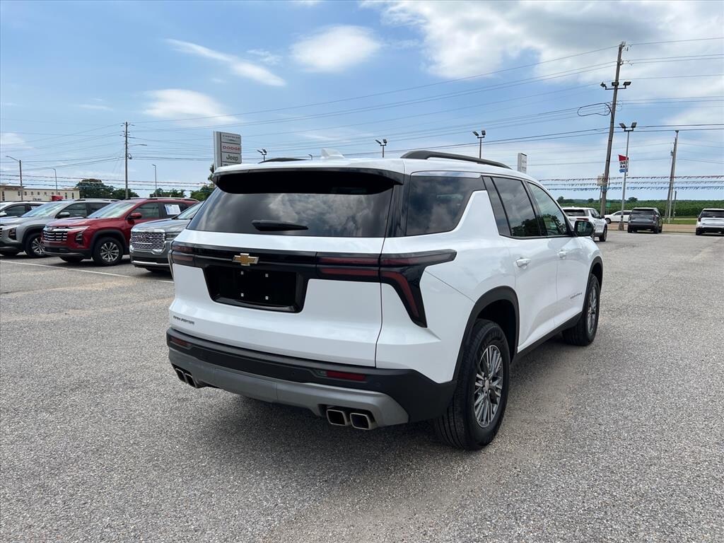 Used 2025 Chevrolet Traverse FWD LT Sport Utility