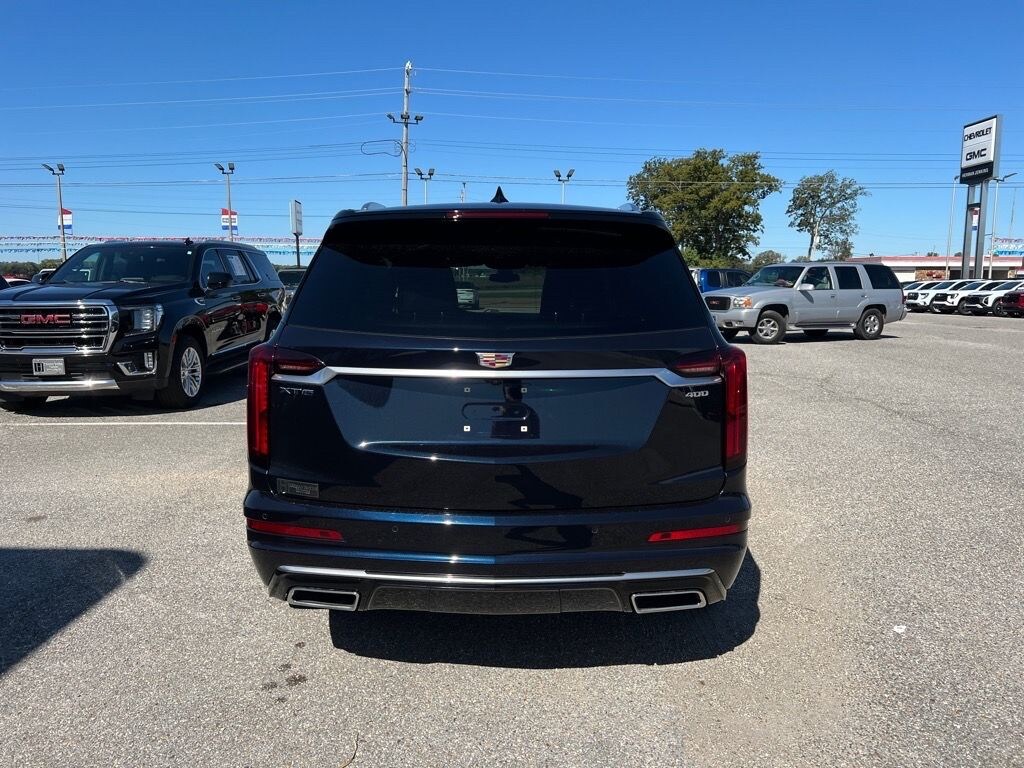 Used 2022 Cadillac XT6 Premium Luxury Sport Utility
