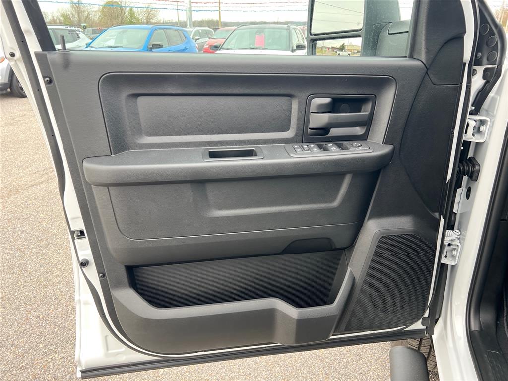 2026 RAM 2500 Tradesman - Photo 11