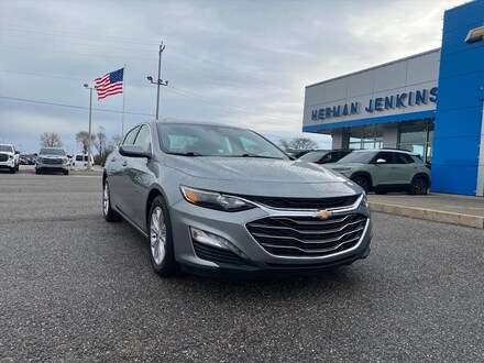 Featured Used 2024 Chevrolet Malibu LT Sedan for Sale in Union City, TN