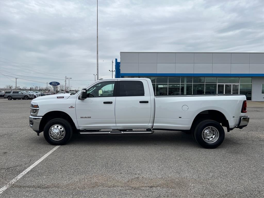 New 2026 Ram 3500 BIG Horn 4X4 Crew CAB 8 Pickup