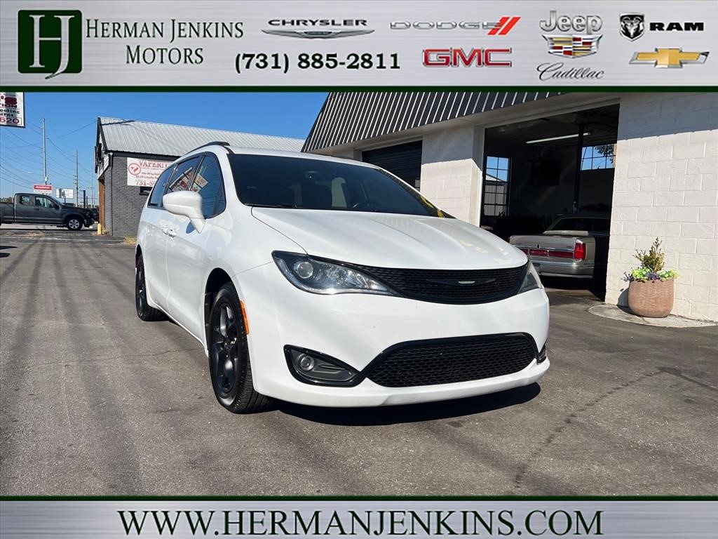 2019 Chrysler Pacifica Touring L