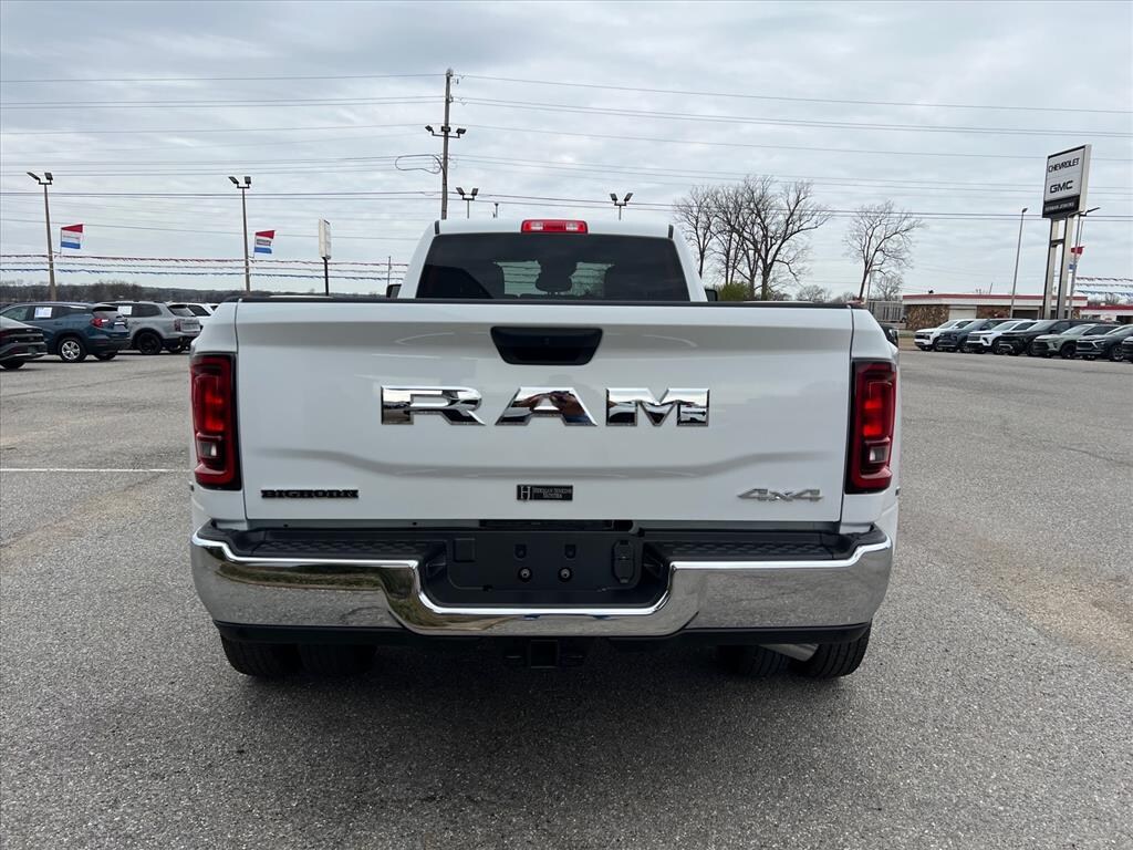 New 2026 Ram 3500 BIG Horn 4X4 Crew CAB 8 Pickup